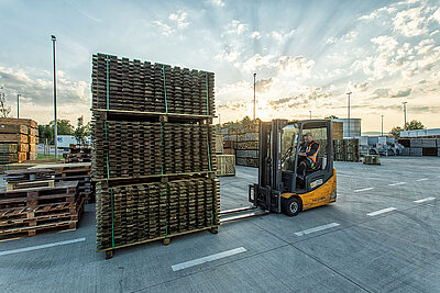LahrLogistics Stapler